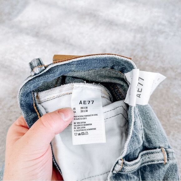 AE77 Light Wash NWT The Loose Japanese Selvedge Jean Size 28/30 - Picture 8 of 8